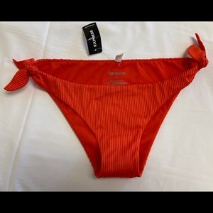 Express ribbed cheeky bikini bottom